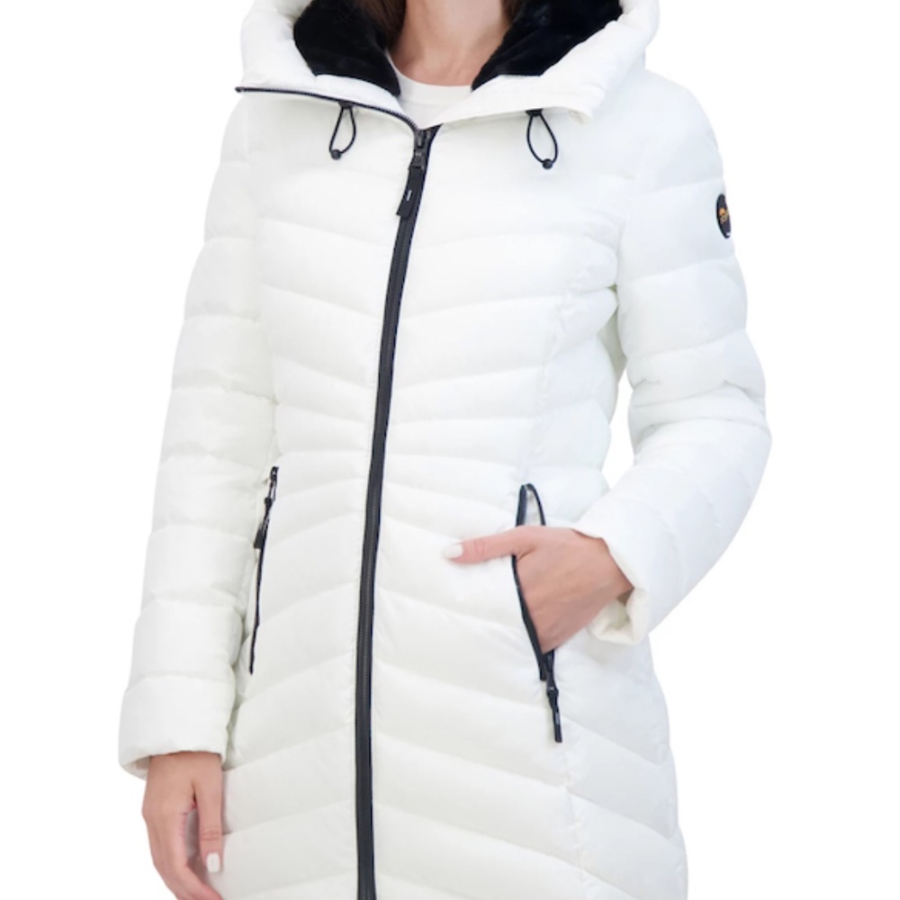 Halitech White Puffer Jacket Medium NWT